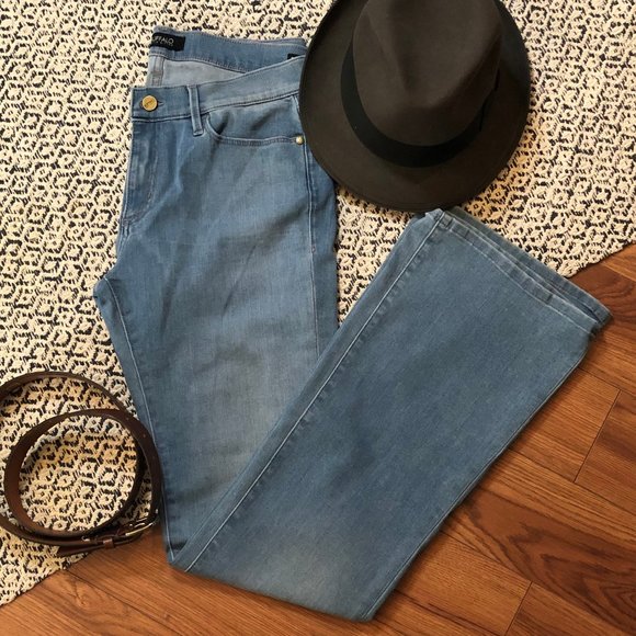 Buffalo David Bitton FAITH Jeans w/ Slim Flare - Picture 1 of 5